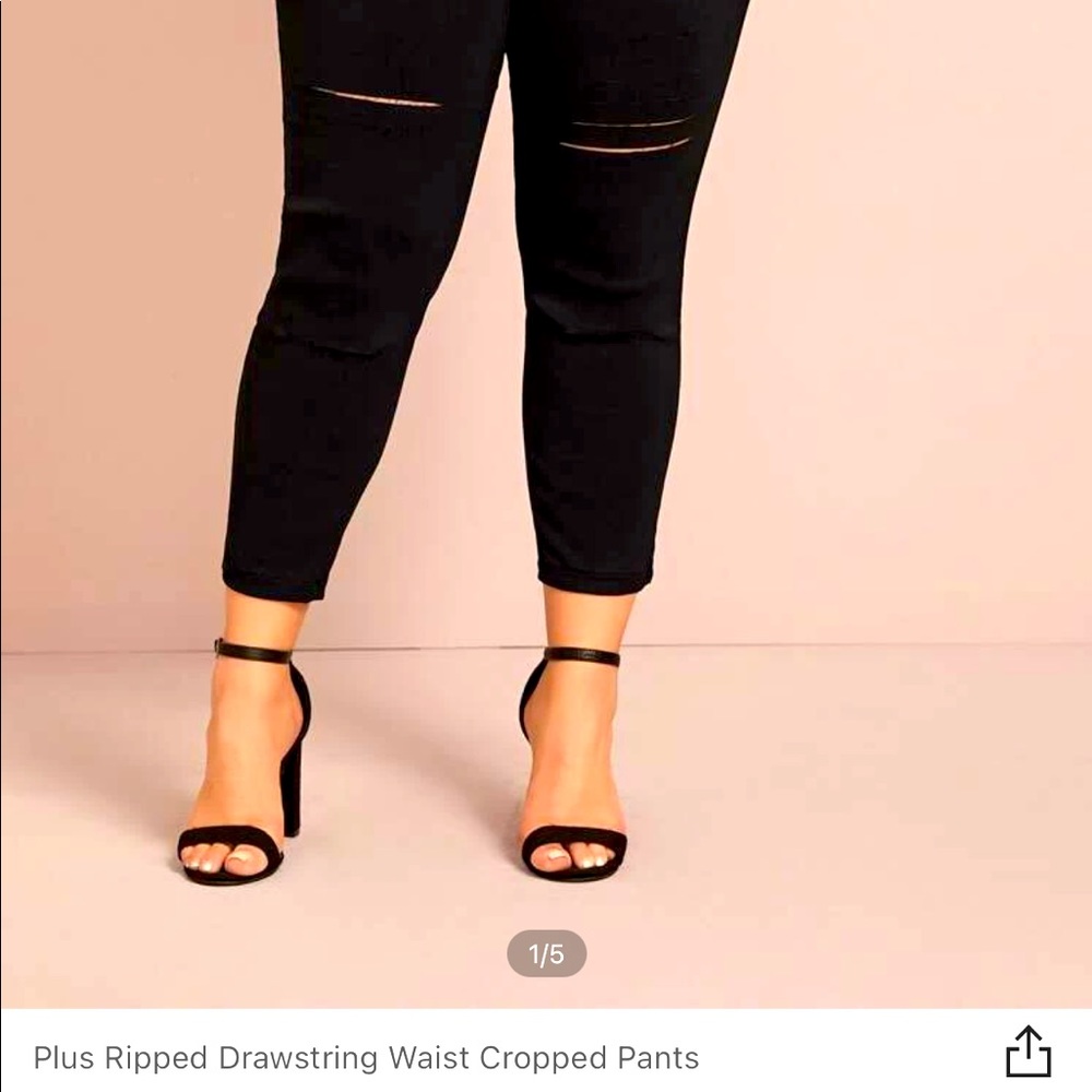 Black Skinny Jeans